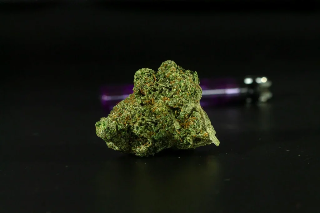 Buy Saturn OG Strain online at www.greenganjahome.com